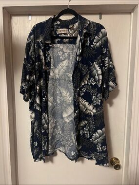 Men's Navy Tropical Floral Short-Sleeve Button-Down Shirt